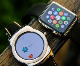 Comparing the software of Android Wear and Apple Watch