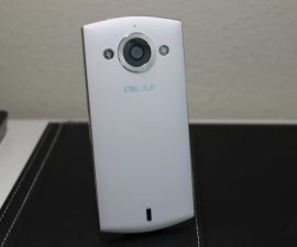 The Blu Selfie: The Ultimate Satisfaction for Selfie Addicts