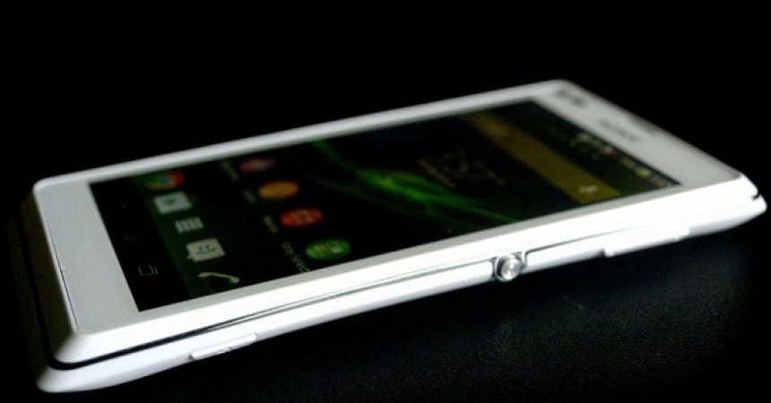 A Review Of The Sony Xperia L