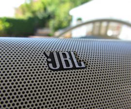 Trying Out the JBL Flip, the Best Bluetooth Speaker Right Now