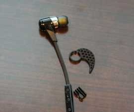 The JayBird BlueBuds X, a Bluetooth Earbuds With Great Functionality